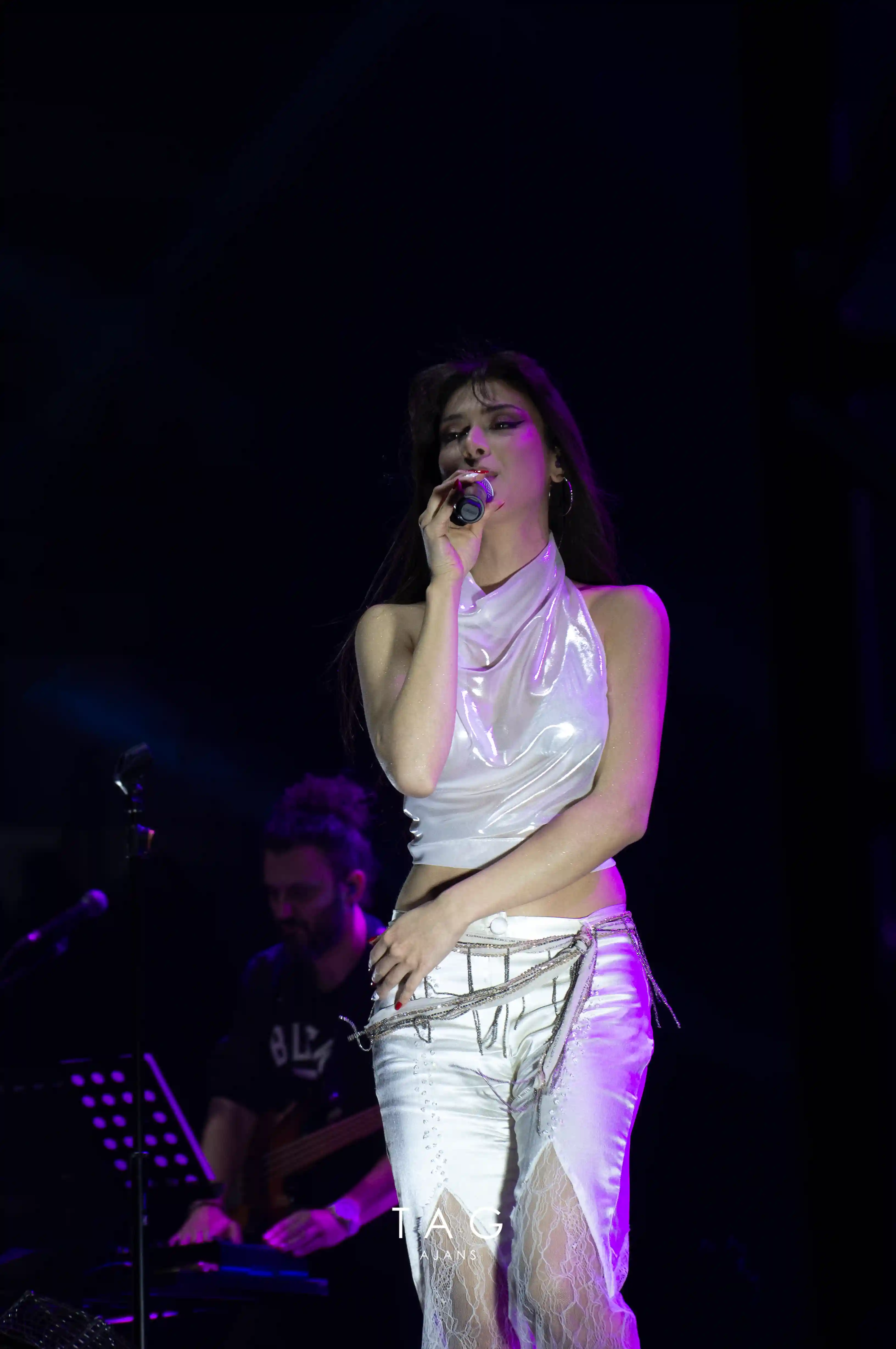 M LİSA Konser